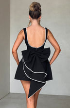 Catherine | Getailleerd mini jurk elegant bruiloft