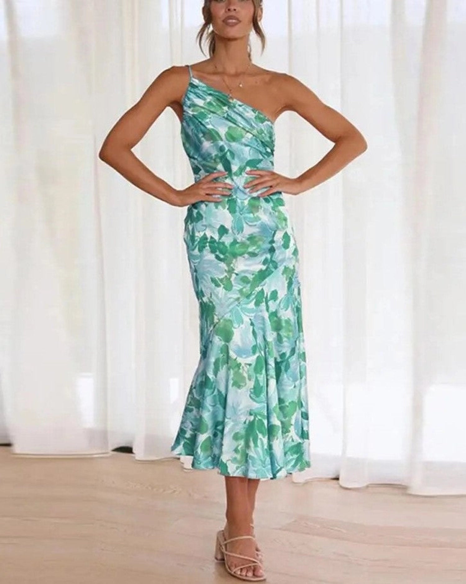Genevieve | Bloemen asymmetrische midi jurk elegant feest