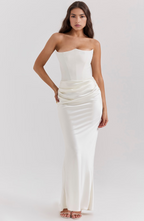 Camellia | Strapless kanten maxi jurk glamour avond