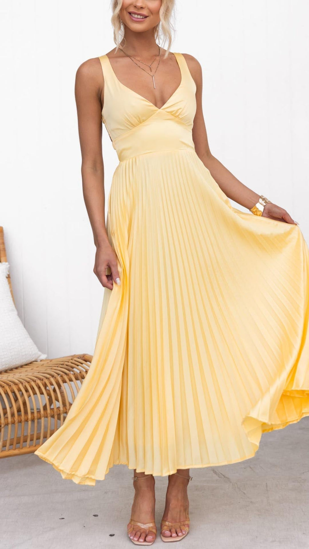 Eileen | pleated maxi jurk v-hals getailleerd elegant