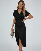 Elena | elegante wikkel midi jurk zwart v-hals chic